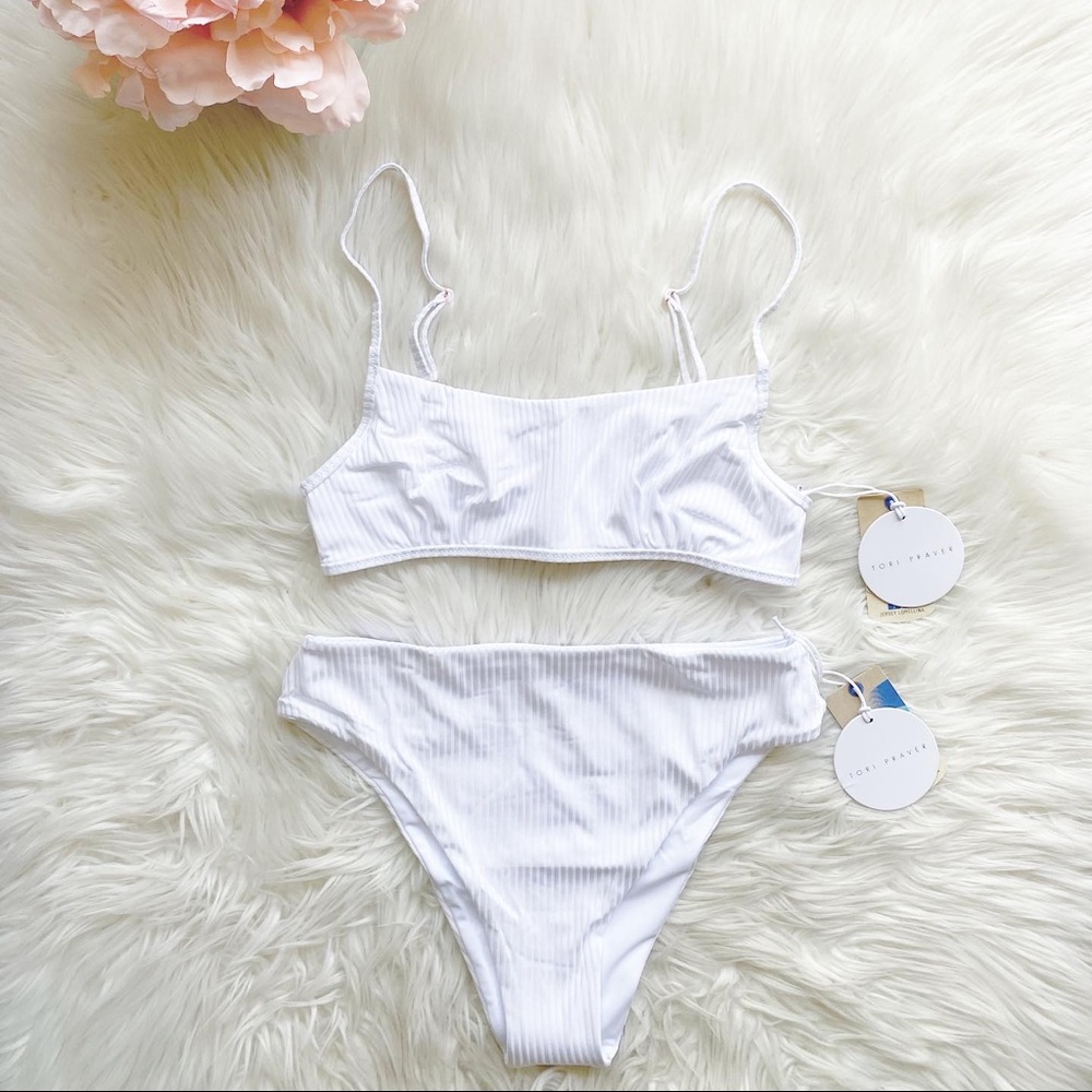 🌟SOLD🌟NWT Tori Praver White Ribbed Set